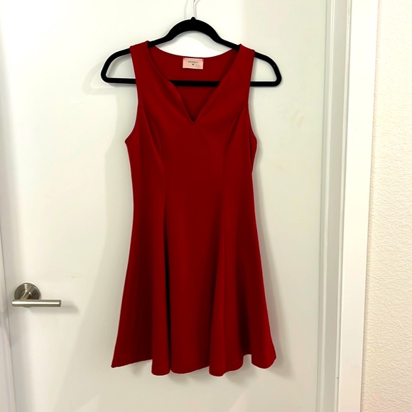 Everly red dress size small - Picture 1 of 1